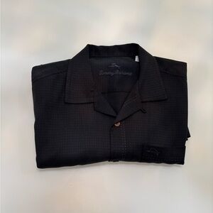 NEEDS TO GO ASAP!! HOT SALE 🔥 Tommy Bahama Men's Black Casual Shirt